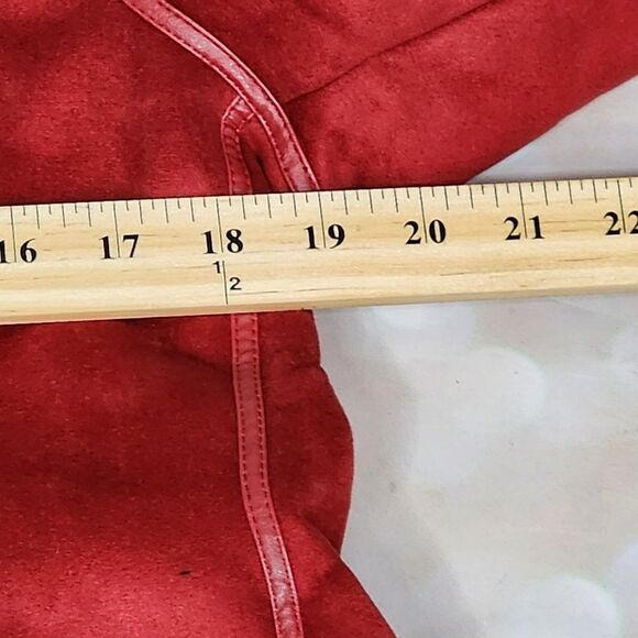 Anne Klein Red Faux Fur Lined Coat with Faux Fur Collar, Women's Small NWT - Picture 9 of 10